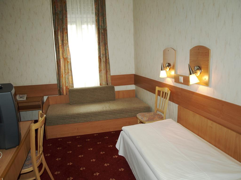 Hotel Stalehner Vienne Extérieur photo
